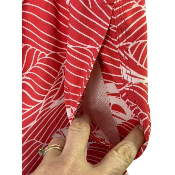 Vineyard Vines Coral & White Swim Trunks Boat & Sword Fish Men's Size Medium - Picture 7 of 8